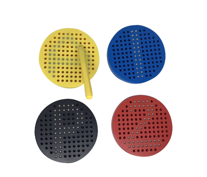 Magnetic board round pad